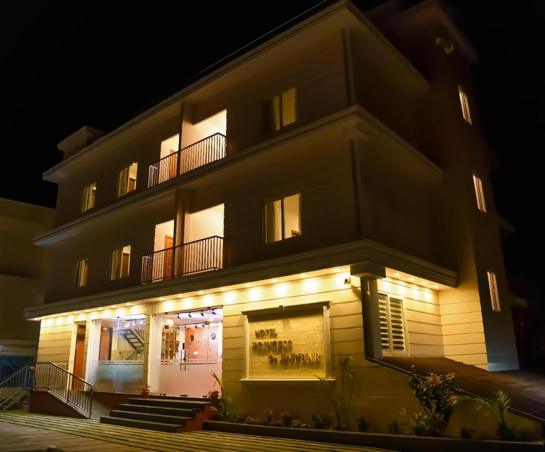 Princess De Munnar - 3 Star Hotel Thiruvananthapuram Eksteriør billede